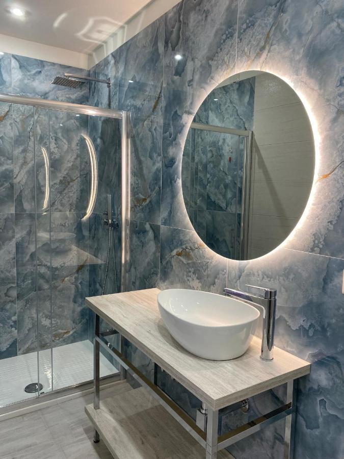 Sogni Di Chiaia Bed & Breakfast Napoli Dış mekan fotoğraf