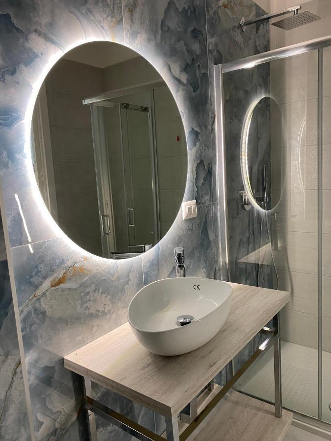 Sogni Di Chiaia Bed & Breakfast Napoli Dış mekan fotoğraf